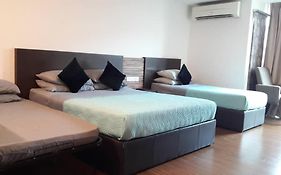 Nine Hundred Studio Apartment